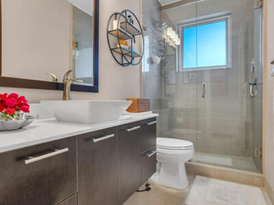 5811 NE 22nd Way, Fort Lauderdale, FL 33308