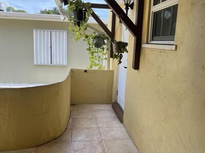 407 S Lakeside Drive, Lake Worth Beach, FL 33460