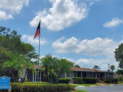 560 7th Place, Vero Beach, FL 32962