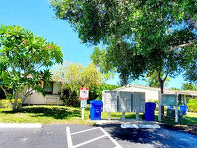 560 7th Place, Vero Beach, FL 32962