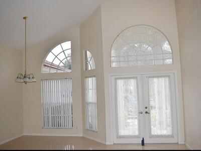 1913 SE Airoso Boulevard, Port Saint Lucie, FL 34984