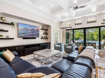 19240 SE Hidden Bridge Court, Jupiter, FL 33458