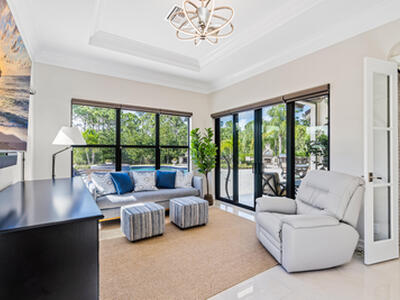 19240 SE Hidden Bridge Court, Jupiter, FL 33458