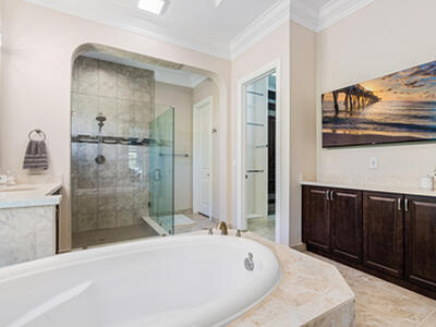 19240 SE Hidden Bridge Court, Jupiter, FL 33458