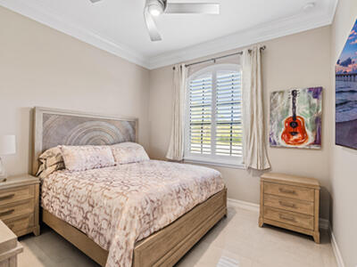 19240 SE Hidden Bridge Court, Jupiter, FL 33458