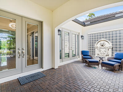 19240 SE Hidden Bridge Court, Jupiter, FL 33458