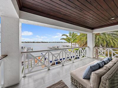 18258 Perigon Way, Jupiter, FL 33458