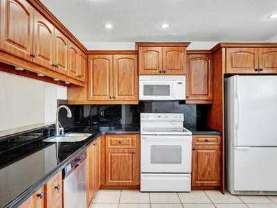 6372 Boca Circle, Boca Raton, FL 33433