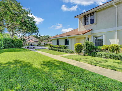 6372 Boca Circle, Boca Raton, FL 33433