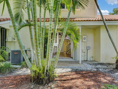 6372 Boca Circle, Boca Raton, FL 33433