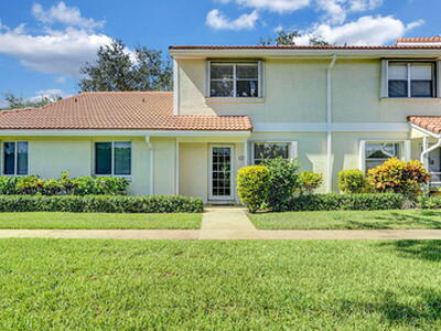 6372 Boca Circle, Boca Raton, FL 33433