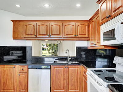 6372 Boca Circle, Boca Raton, FL 33433