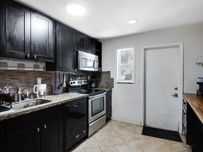 1945 NW 4th Avenue, Boca Raton, FL 33432