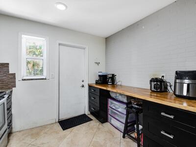 1945 NW 4th Avenue, Boca Raton, FL 33432