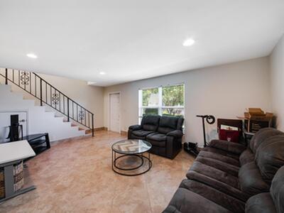 1945 NW 4th Avenue, Boca Raton, FL 33432