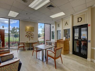 285 Markham M, Deerfield Beach, FL 33442