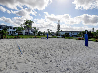 285 Markham M, Deerfield Beach, FL 33442