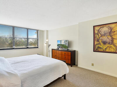 3400 N Ocean Drive, Singer Island, FL 33404