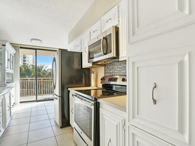 3400 N Ocean Drive, Singer Island, FL 33404