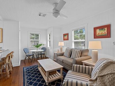 122 SE 7th Avenue, Delray Beach, FL 33483