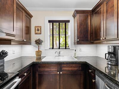 102 SE 7th Avenue, Delray Beach, FL 33483