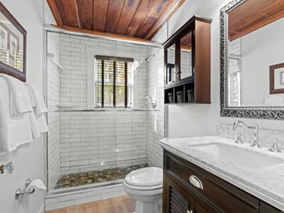 102 SE 7th Avenue, Delray Beach, FL 33483