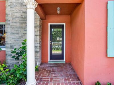 102 SE 7th Avenue, Delray Beach, FL 33483