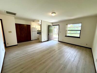 1244 N Haverhill Road, Haverhill, FL 33417