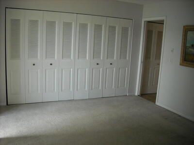 358 Chatham R, West Palm Beach, FL 33417