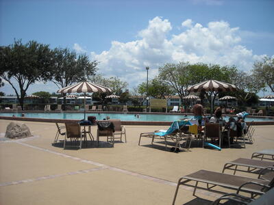 358 Chatham R, West Palm Beach, FL 33417