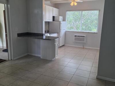 100 Cascade Lane, Palm Beach Shores, FL 33404