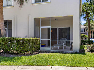 4976 Palmbrooke Circle, West Palm Beach, FL 33417