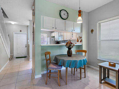 4976 Palmbrooke Circle, West Palm Beach, FL 33417