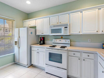 4976 Palmbrooke Circle, West Palm Beach, FL 33417