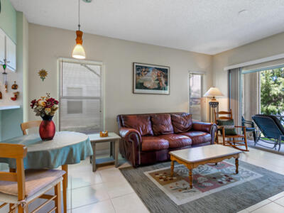 4976 Palmbrooke Circle, West Palm Beach, FL 33417