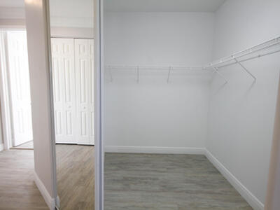 9845 Cobblestone Creek Drive, Boynton Beach, FL 33472