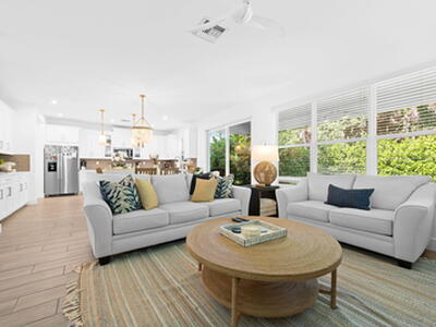 6819 Pointe Of Woods Drive, West Palm Beach, FL 33413