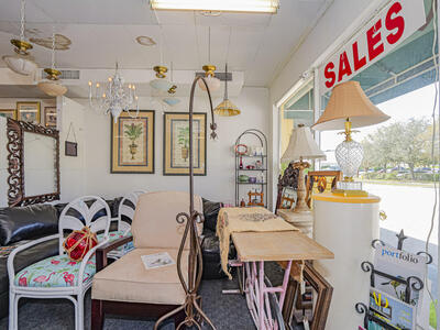 1642 Old Dixie Highway, Vero Beach, FL 32960