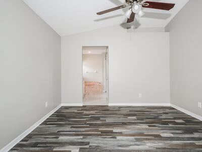 317 SW Duxbury Avenue, Port Saint Lucie, FL 34983