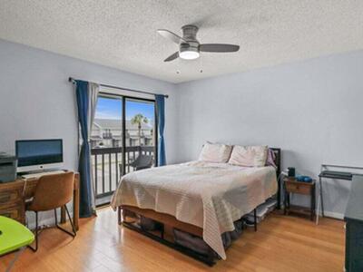 901 Riverside Drive, Greenacres, FL 33463