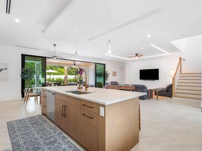 130 Pineapple Road, Delray Beach, FL 33444