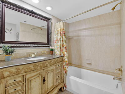 2871 N Ocean Boulevard, Boca Raton, FL 33431