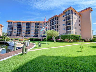 2871 N Ocean Boulevard, Boca Raton, FL 33431