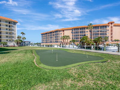 2871 N Ocean Boulevard, Boca Raton, FL 33431