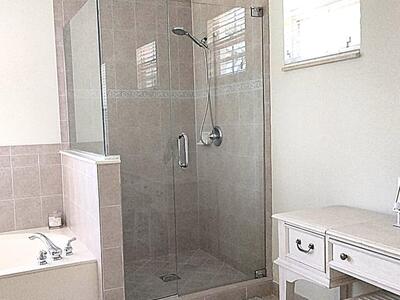 647 Castle Drive, Palm Beach Gardens, FL 33410