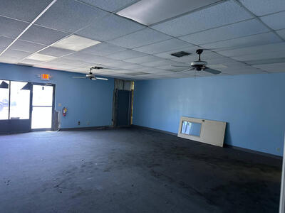 7033 Norton Avenue, West Palm Beach, FL 33405