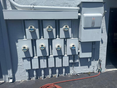 7033 Norton Avenue, West Palm Beach, FL 33405