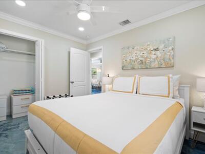 2741 Parker Avenue, West Palm Beach, FL 33405