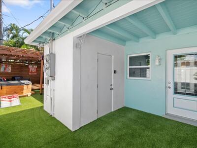 2741 Parker Avenue, West Palm Beach, FL 33405