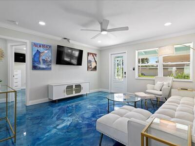 2741 Parker Avenue, West Palm Beach, FL 33405